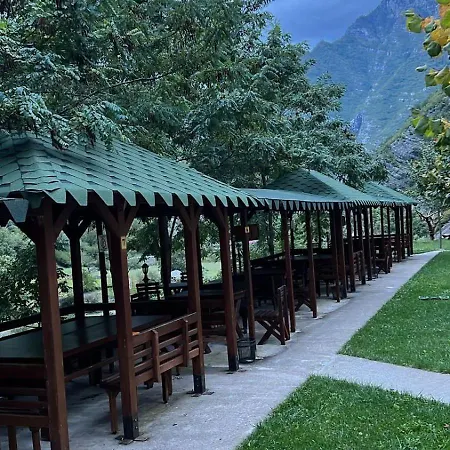 Te Pjerini Selce-cem Гостевой дом 4*