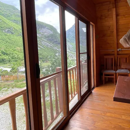 Te Pjerini Selce-cem