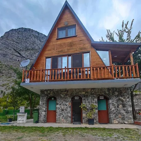 Te Pjerini Selce-cem Gasthof Vukel